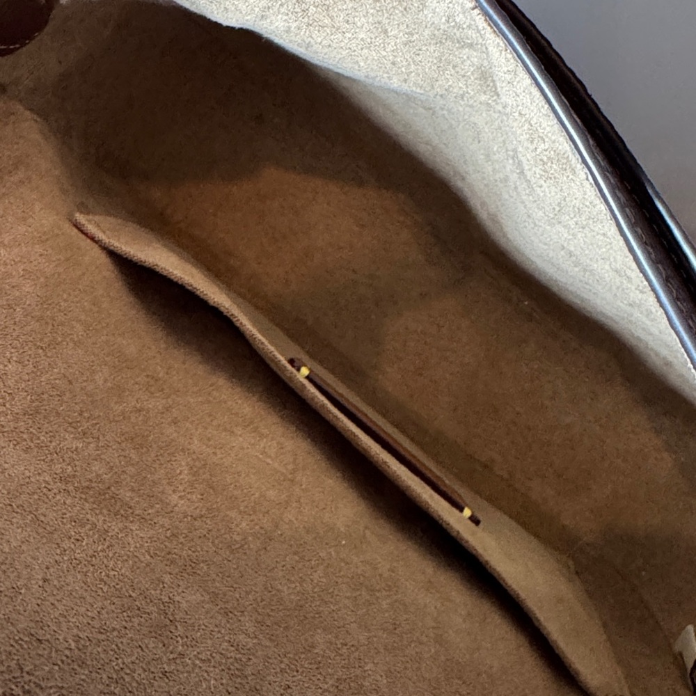 Coach Brown Leather Crossbody Bag with Gold Accents - Picture 2 of 7